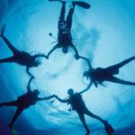 Diving in the blue hole